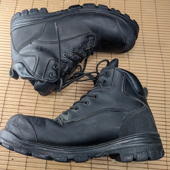 STC 21982-7 Size 13 Men's 6 In Work Boot Steel Toe Work Boot, BlackWith a splas - Picture 4 of 11